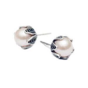 Yvone Christa Medium Tulip Cup Earring E237 Orecchini