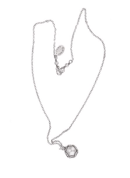 Yvone Christa Pearl Decor Thin Necklace C3929 Collane