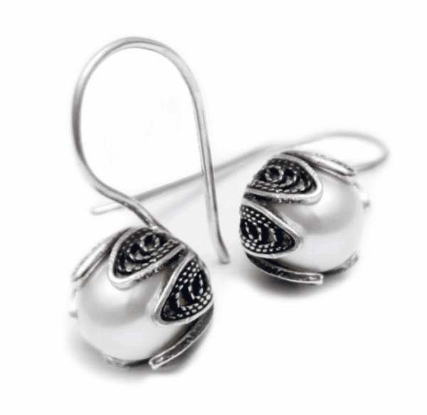 Yvone Christa Medium Tulip Cup Earring E237h Orecchini