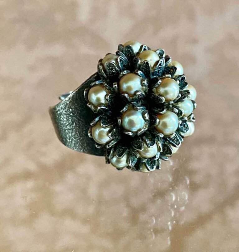 Yvone Christa Tulip Ring R3330 Anelli